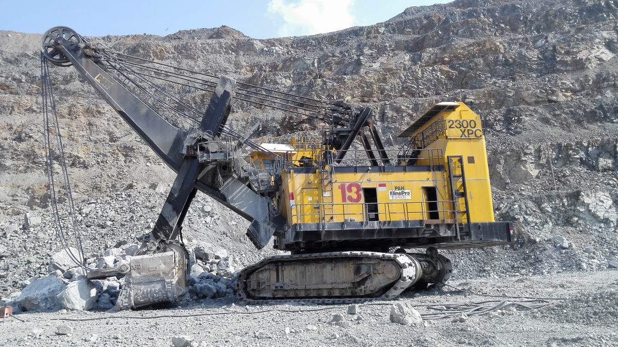 P&H shovels